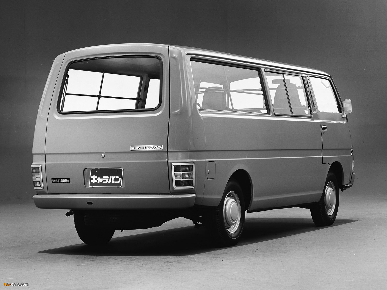 Photos of Nissan Caravan Long Van (E20) 1973–80 (1600 x 1200)