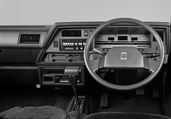 Pictures of Nissan Caravan Silk Road Limousine (E24) 1986–88