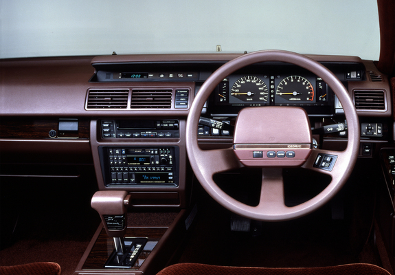 Nissan Cedric Hardtop (Y31) 1987–91 photos