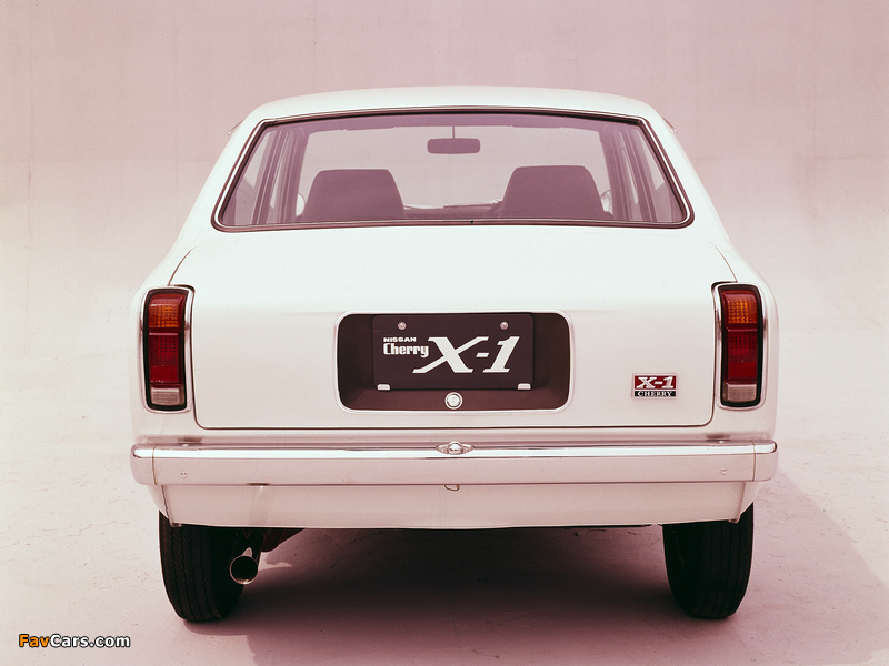 Pictures of Nissan Cherry X-1 4-door Sedan (E10) 1970–74 (800 x 600)