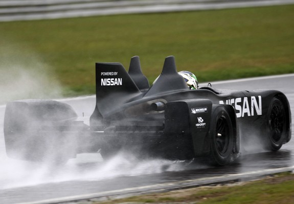 Nissan DeltaWing Experimental Race Car 2012 images