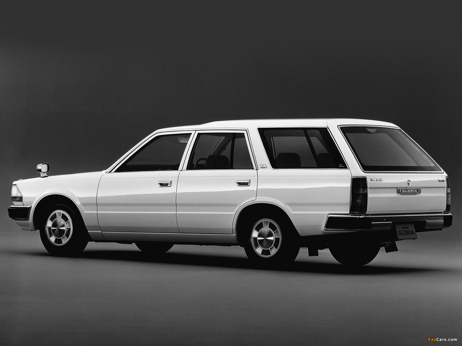 Nissan Gloria Wagon (Y30) 1985–99 wallpapers (1600 x 1200)
