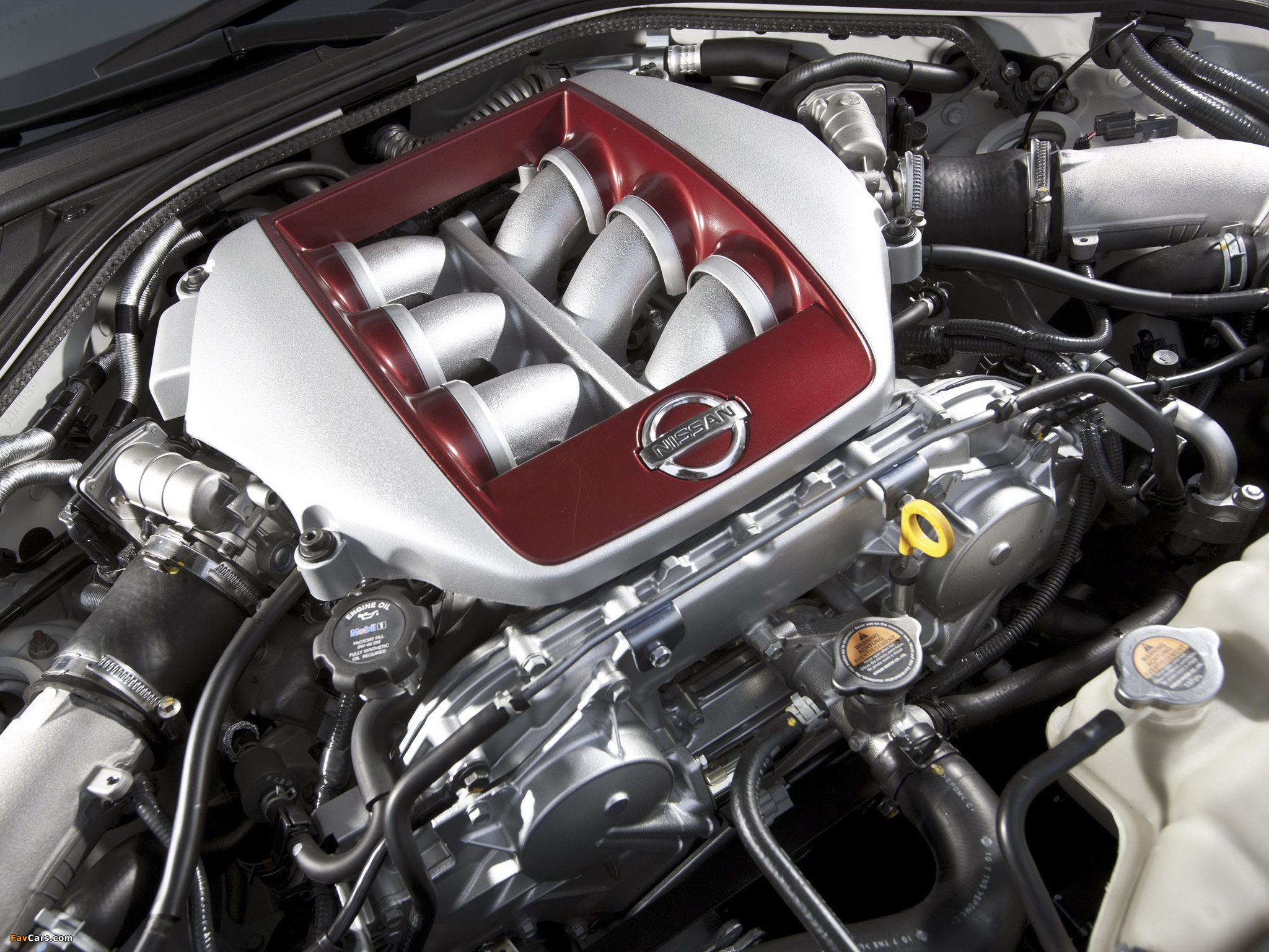 Images of Nissan GT-R Black Edition JP-spec (R35) 2010 (2048 x 1536)