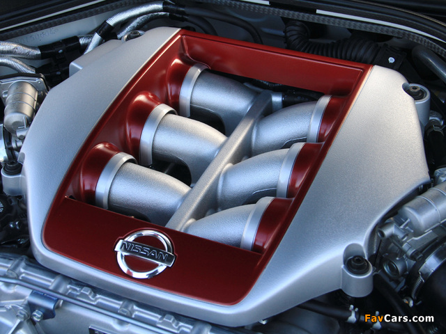 Images of Nissan GT-R Egoist ZA-spec (R35) 2011 (640 x 480)
