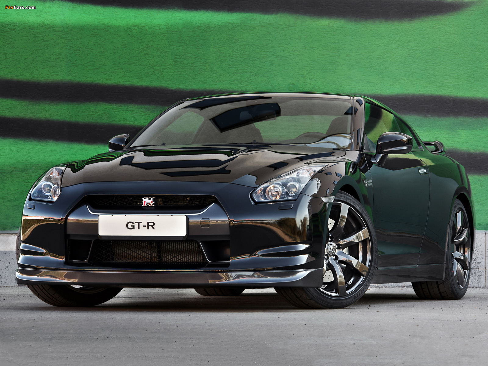 Nissan GT-R Black Edition 2008–10 pictures (1600 x 1200)