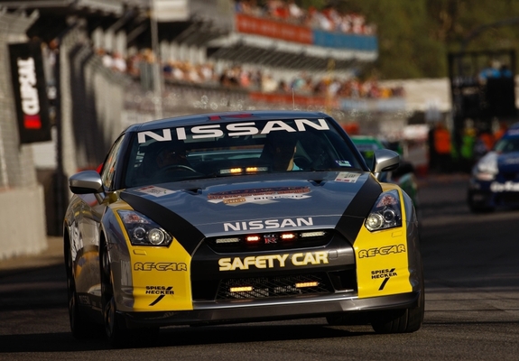 Nissan GT-R Safety Car (R35) 2009 photos