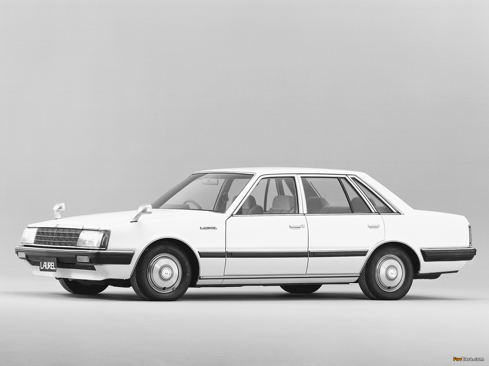 Nissan Laurel Sedan (C31) 1980–82 photos (1600 x 1200)