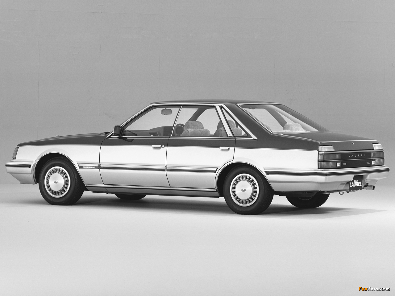 Nissan Laurel Hardtop (C31) 1982–84 photos (1280 x 960)