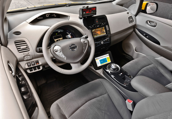 Images of Nissan Leaf Taxi US-spec 2013