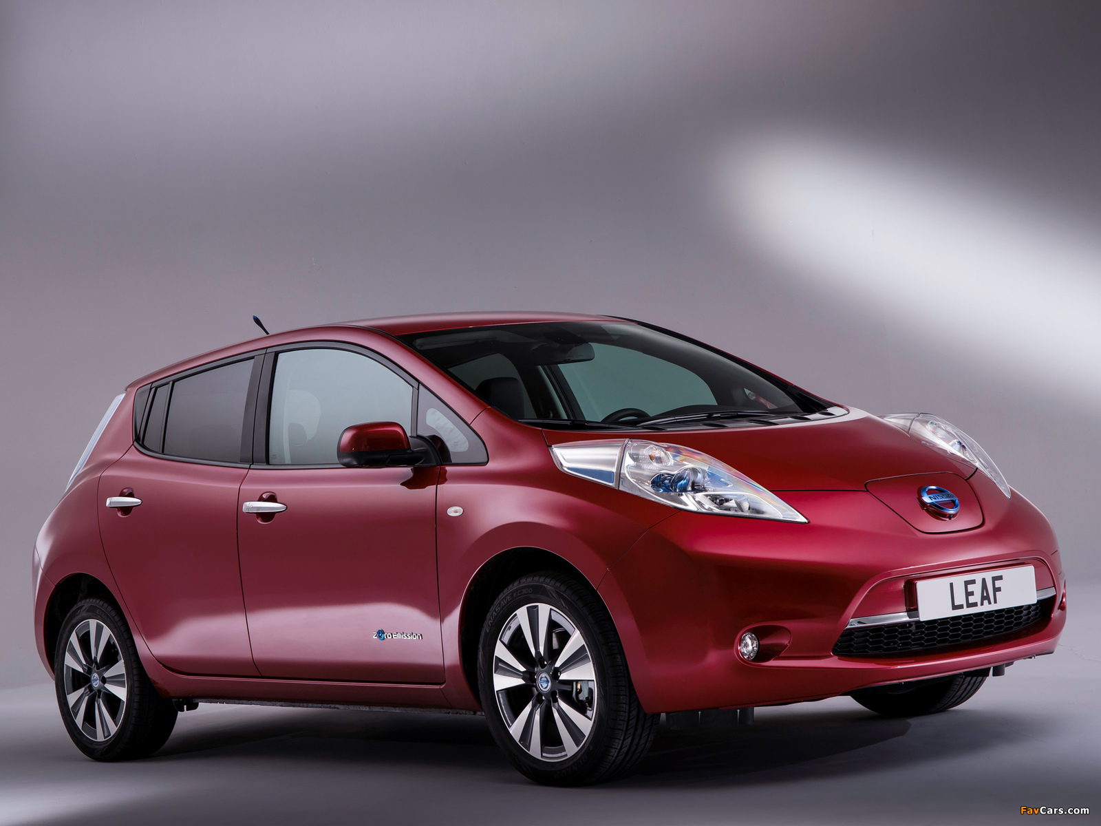 Photos of Nissan Leaf 2013 (1600 x 1200)