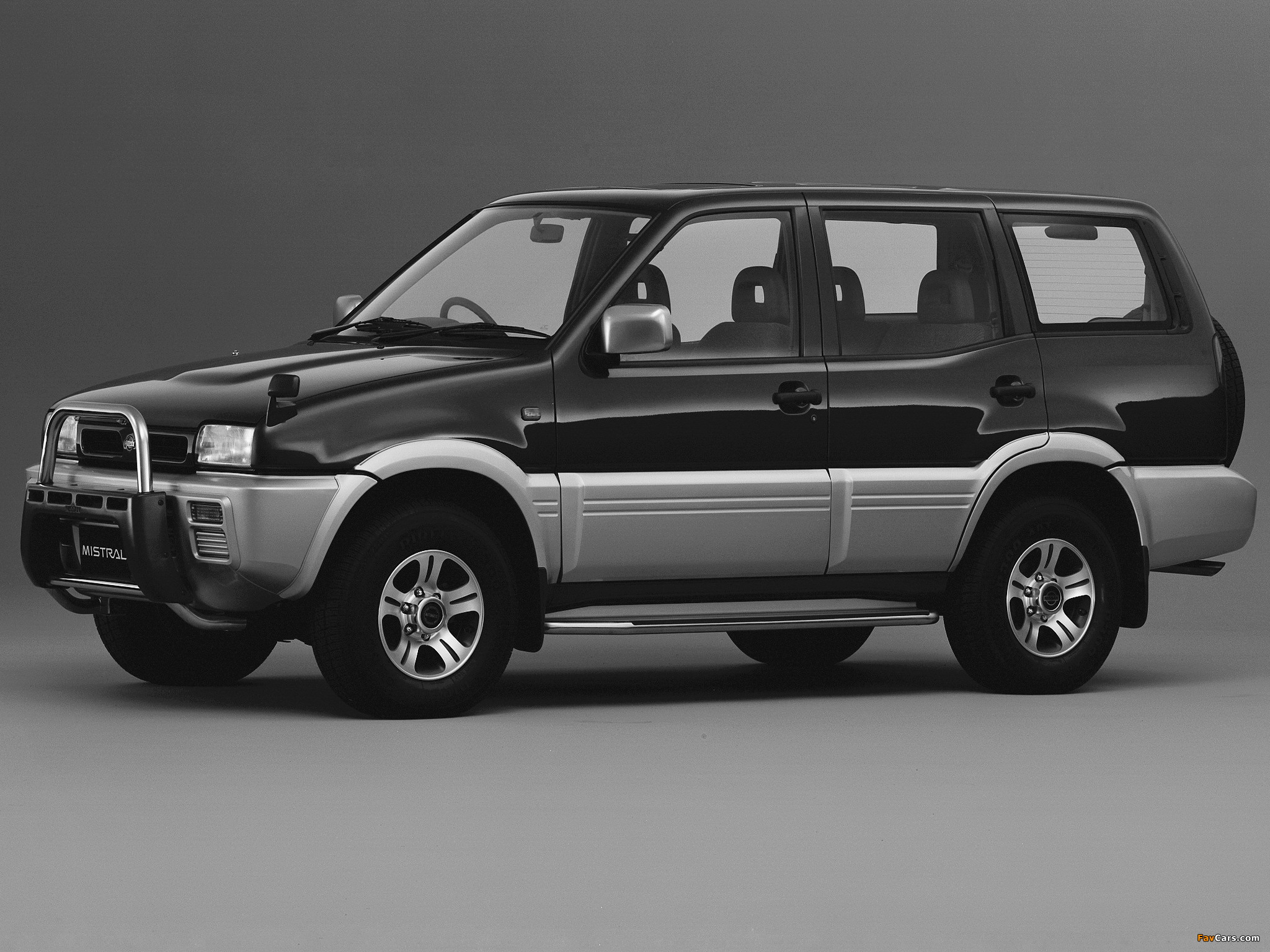 Nissan Mistral (R20) 1994–96 images (2048 x 1536)