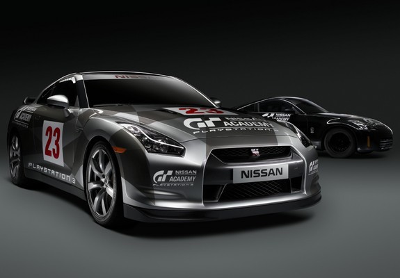 Nissan pictures