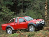 Images of Nissan Pickup Navara King Cab UK-spec (D22) 2001–05
