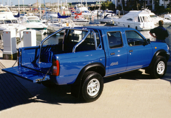Nissan Pickup Navara Crew Cab UK-spec (D22) 1997–2001 wallpapers