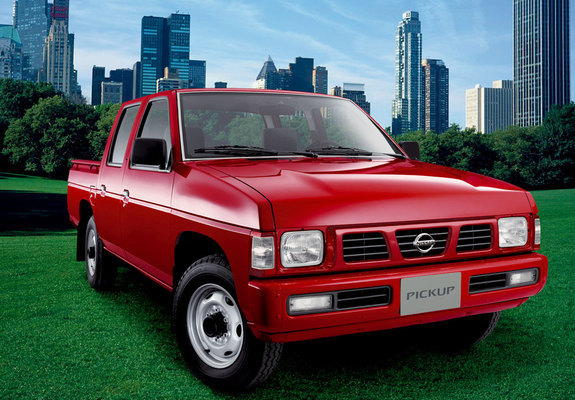 Photos of Nissan Pickup 2WD Crew Cab (D21) 1992–97
