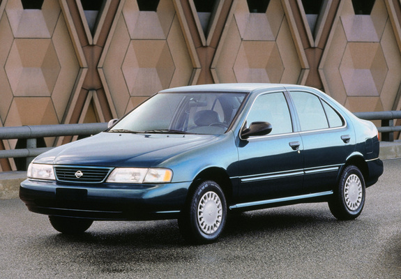 Nissan Sentra (B14) 1995–98 images