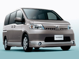 Images of Nissan Serena 20RS Aero Package II (C25) 2005–08