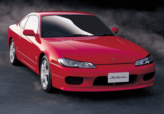 Pictures of Nissan Silvia (S15) 1999–2002