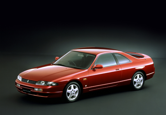 Images of Nissan Skyline GTS25t Coupe (R33) 1993–98
