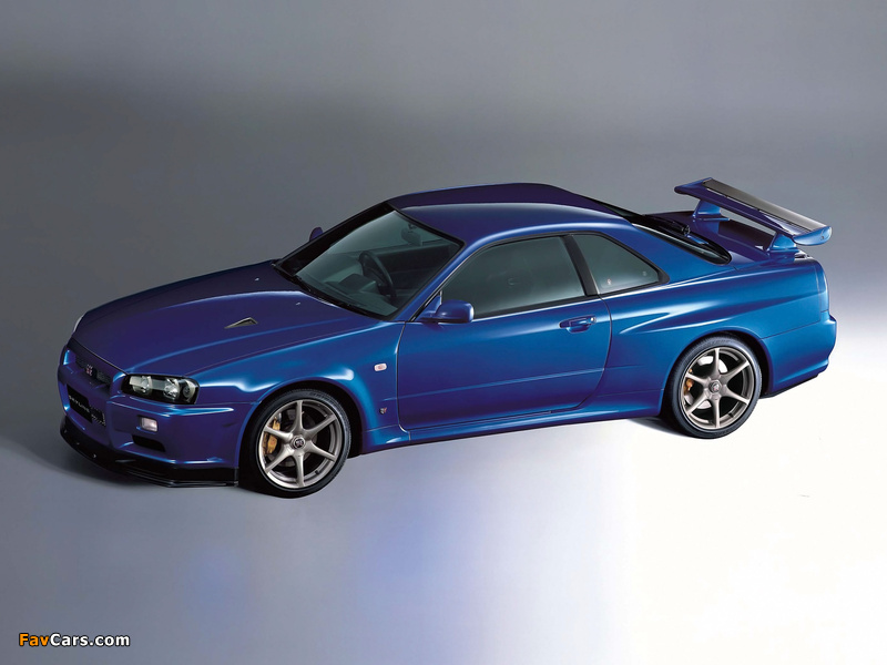 Images of Nissan Skyline GT-R V-spec II (BNR34) 2000–02 (800 x 600)
