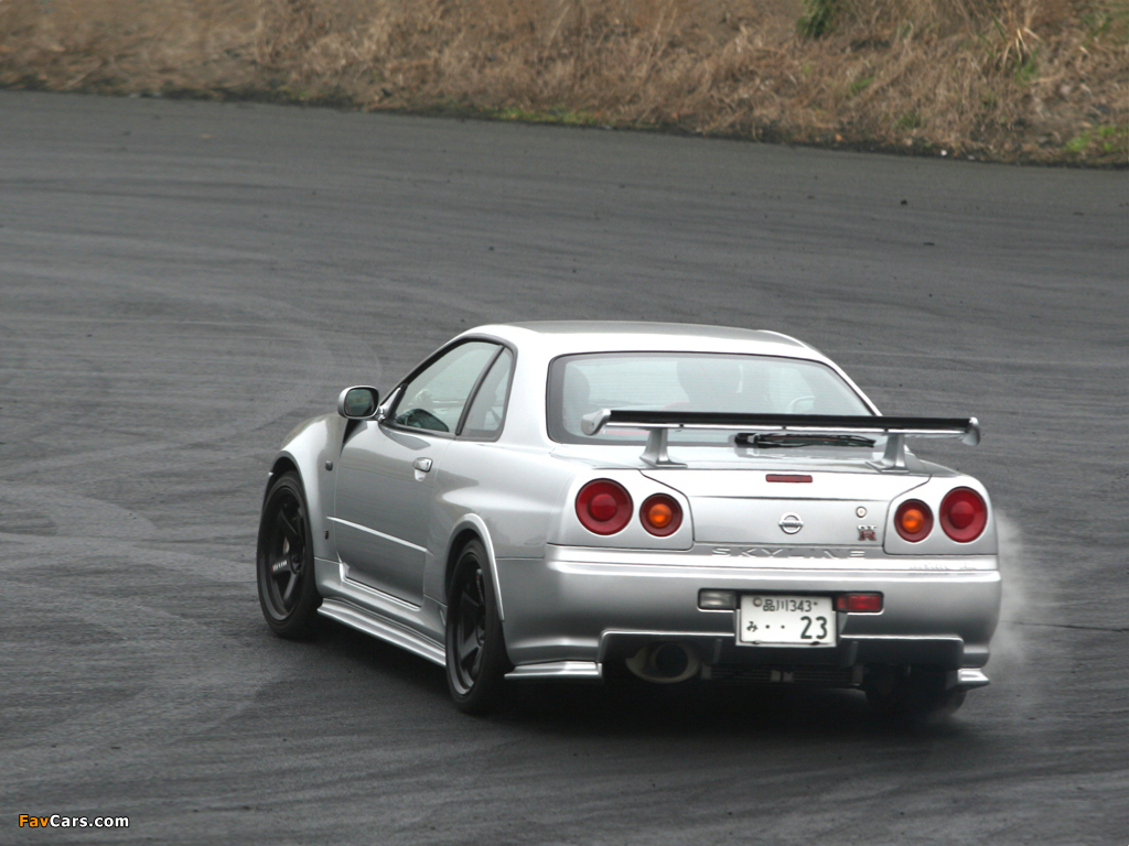 Images of Nismo Nissan Skyline GT-R Z-Tune (BNR34) 2004 (1024 x 768)
