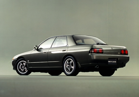 Nissan Skyline Autech Version (R32) 1992–93 pictures