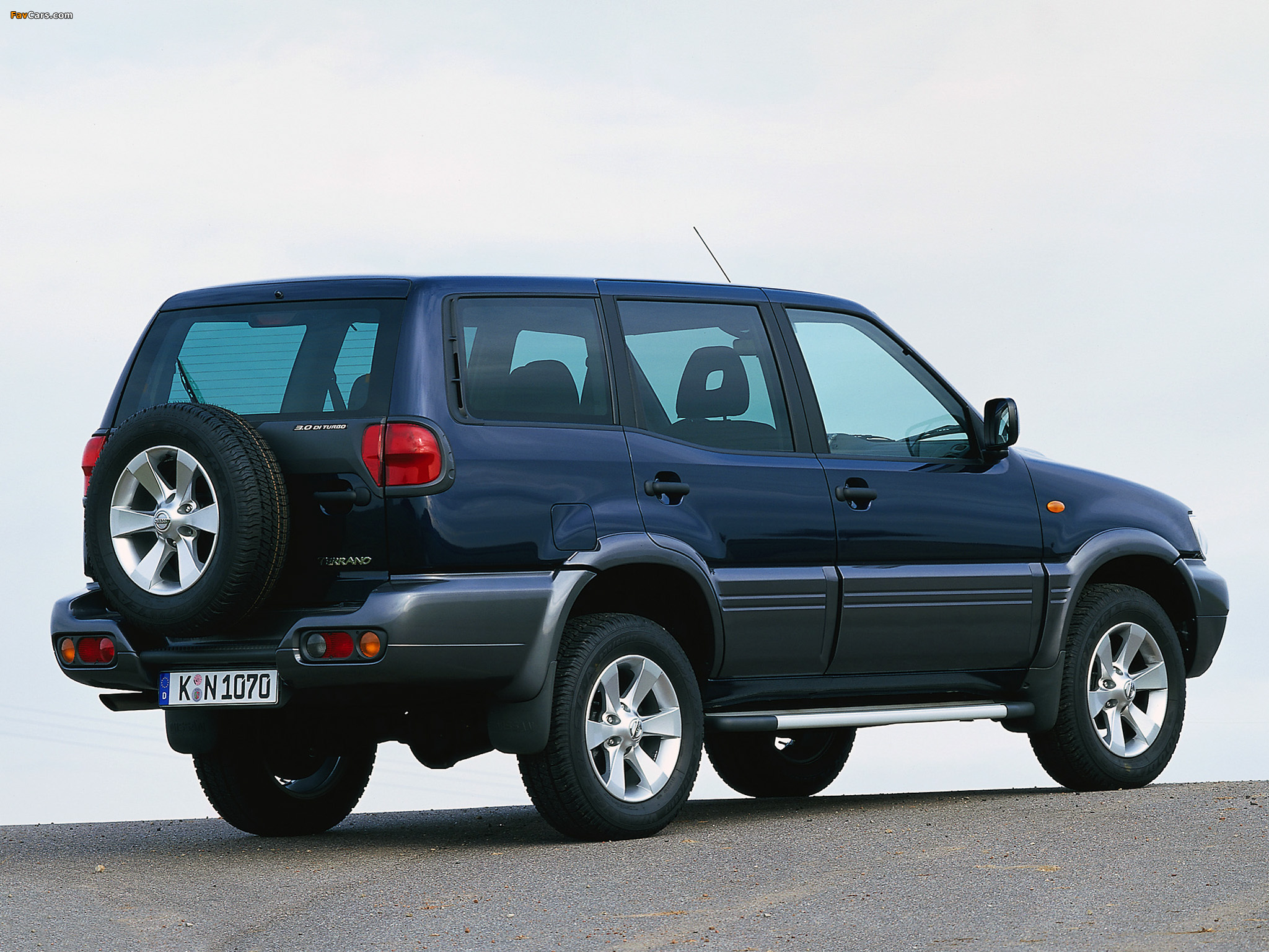Images of Nissan Terrano II 5-door (R20) 1999–2006 (2048 x 1536)