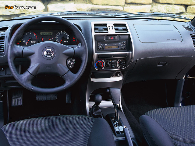 Nissan Terrano II 5-door (R20) 1999–2006 photos (640 x 480)