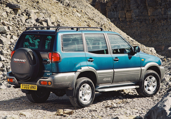 Photos of Nissan Terrano II 5-door UK-spec (R20) 1999–2006