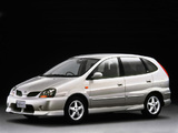 Photos of Nissan Tino (V10) 1998–2003