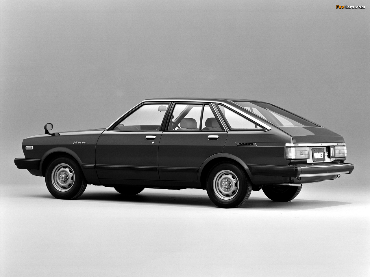 Nissan Violet Hatchback (A10) 1980–81 images (1280 x 960)