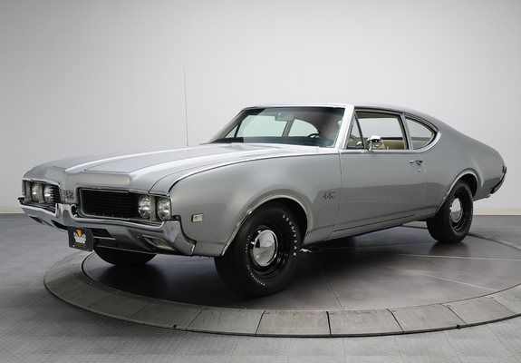 Images of Oldsmobile 442 Sport Coupe (4477) 1969
