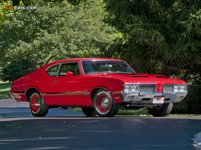 Photos of Oldsmobile 442 W-30 Sport Coupe (4477) 1970 (640 x 480)