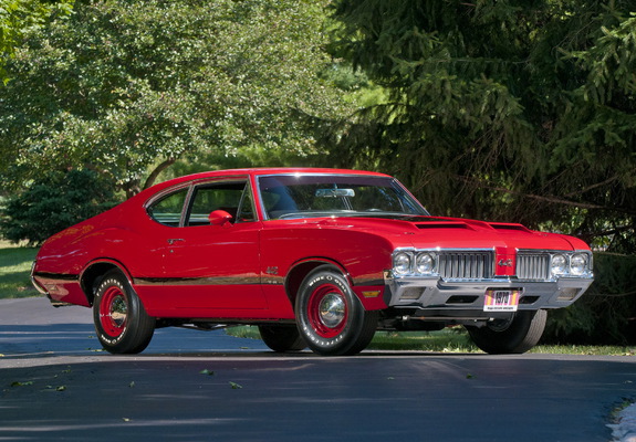 Photos of Oldsmobile 442 W-30 Sport Coupe (4477) 1970