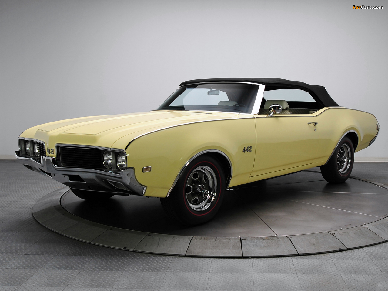 Pictures of Oldsmobile 442 Convertible (4467) 1969 (1280 x 960)