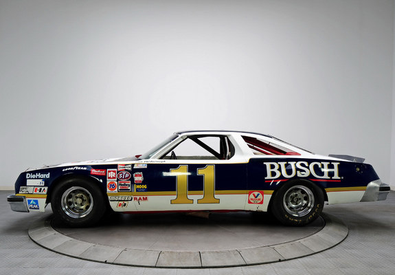 Pictures of Oldsmobile 442 NASCAR Race Car 1980