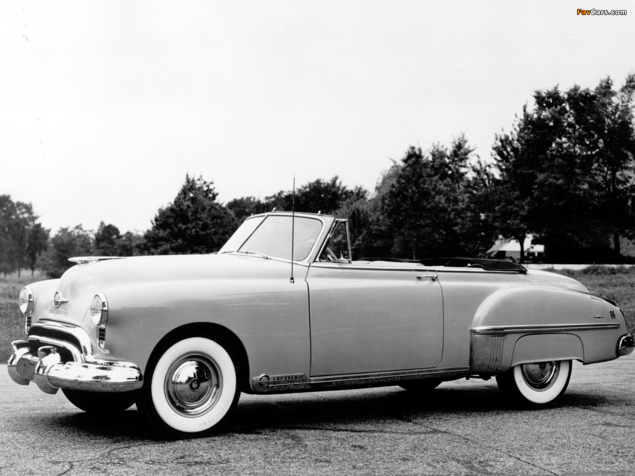 Oldsmobile 88 Convertible 1949–50 wallpapers (1280 x 960)