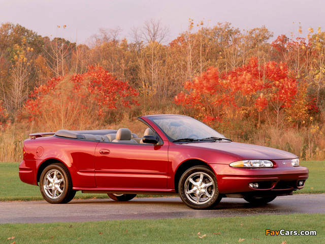 Images of Oldsmobile Alero Convertible Concept 2001 (640 x 480)
