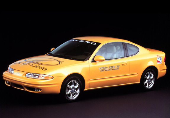 Oldsmobile Alero Indy Racing Pace Car 1998 images