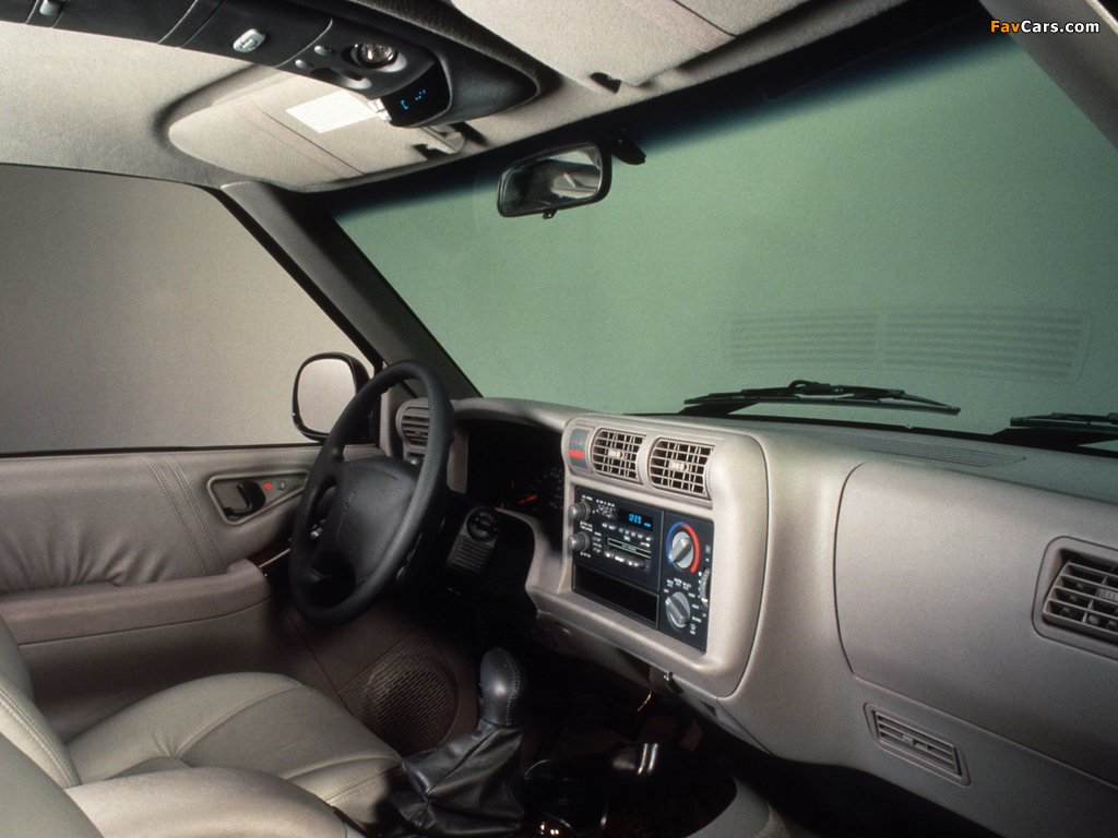 Images of Oldsmobile Bravada 1995–98 (1024 x 768)