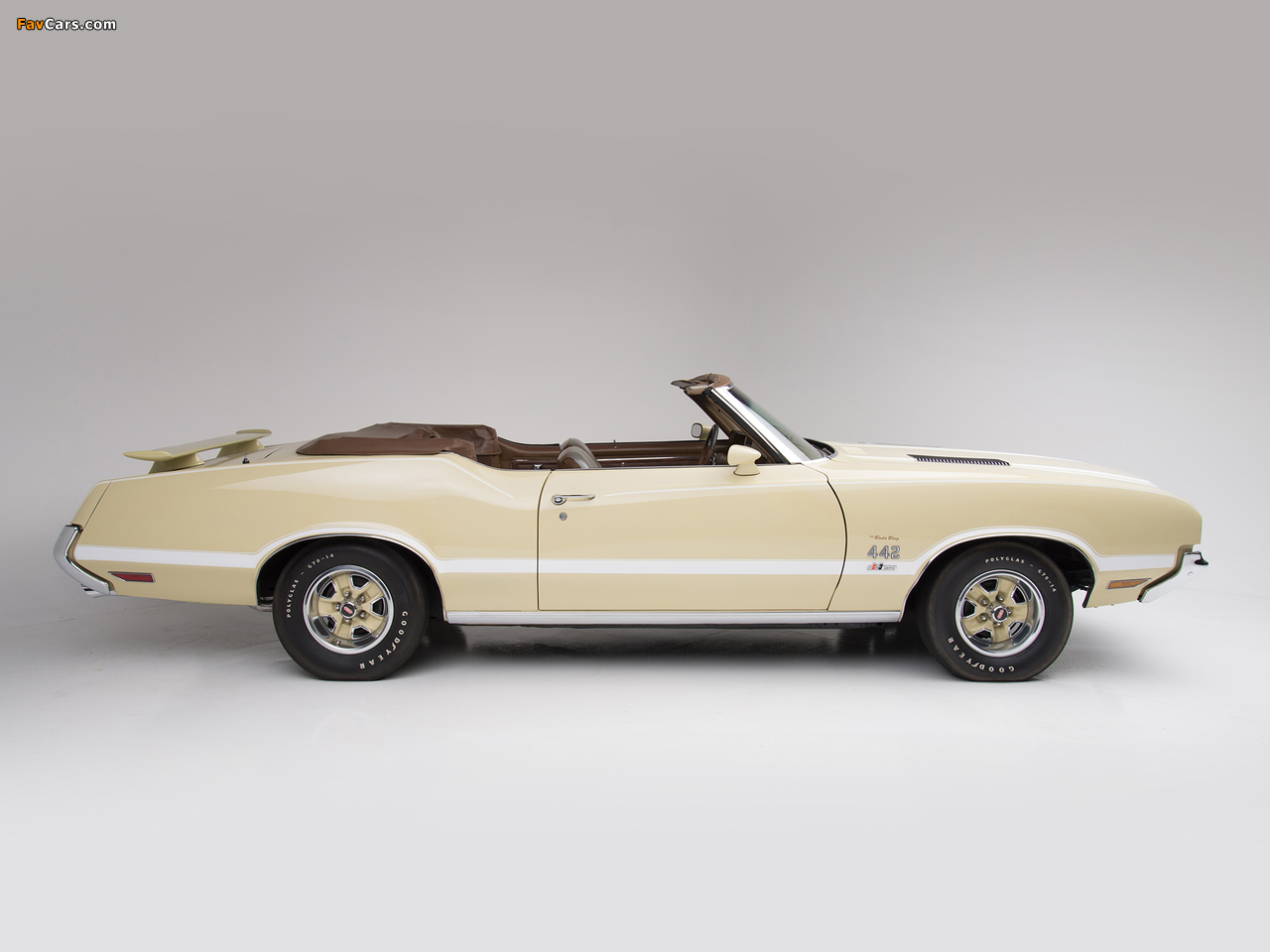 Images of Hurst/Olds Cutlass Supreme 442 Convertible (J67) 1972 (1280 x 960)