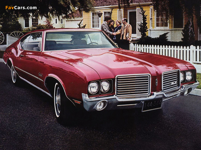 Oldsmobile Cutlass S Holiday Coupe (CS-G87) 1972 images (640 x 480)