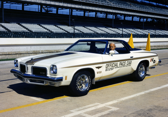 Oldsmobile Cutlass Indy 500 Pace Car 1974 pictures