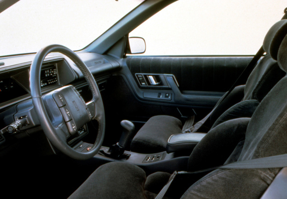 Oldsmobile Cutlass Supreme 1988–97 pictures