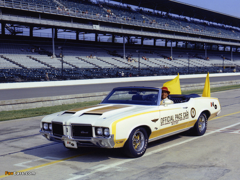Hurst/Olds Cutlass Supreme Convertible Indy 500 Pace Car 1972 wallpapers (800 x 600)
