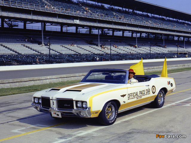 Hurst/Olds Cutlass Supreme Convertible Indy 500 Pace Car 1972 wallpapers (640 x 480)