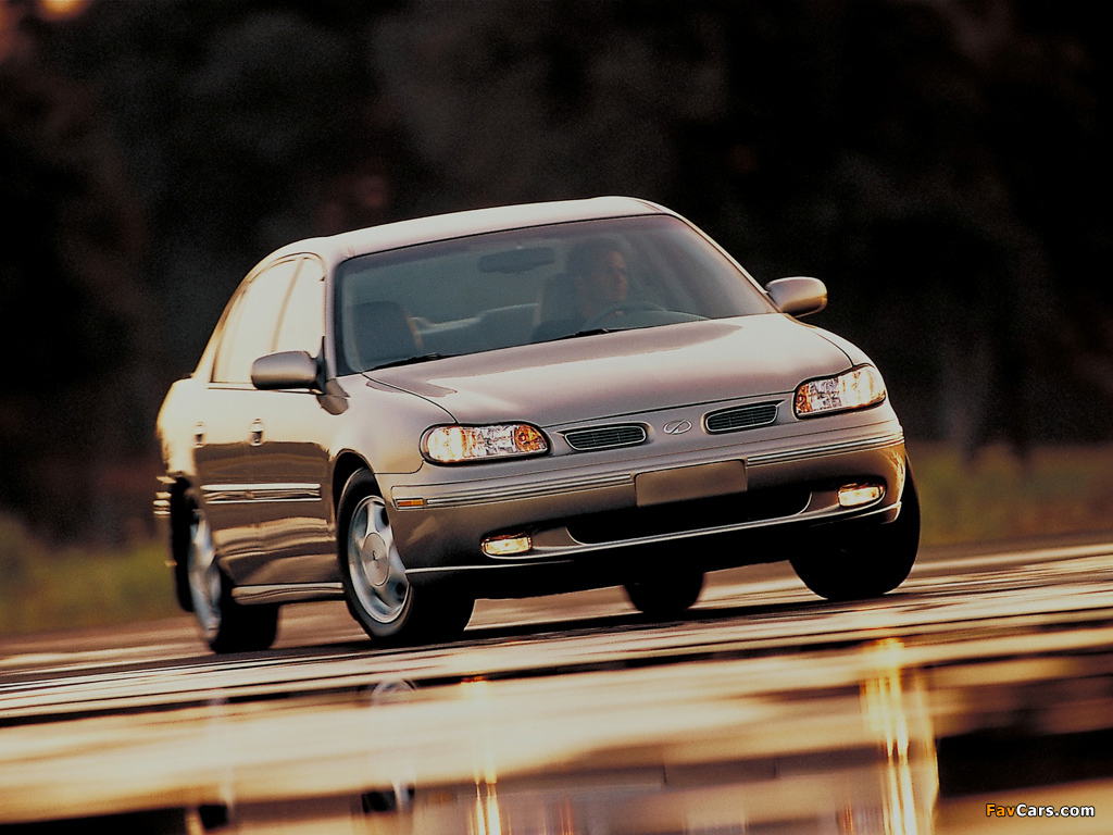 Oldsmobile Cutlass 1997–99 wallpapers (1024 x 768)