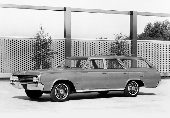 Images of Oldsmobile F-85 Deluxe Station Wagon (3135) 1964