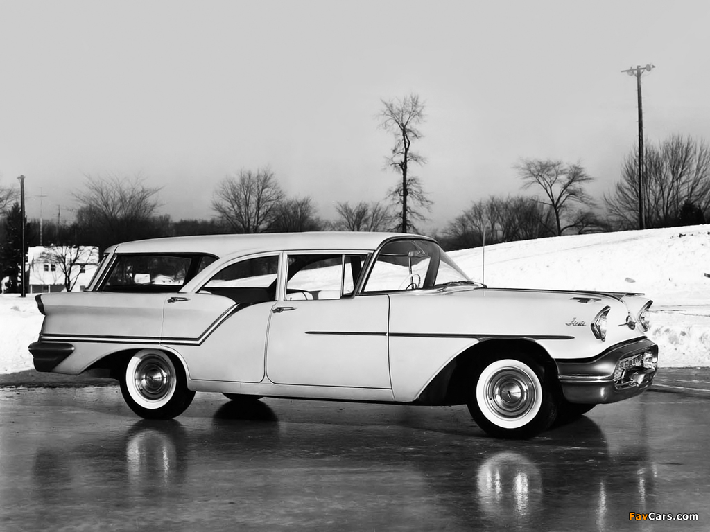 Oldsmobile Super 88 Fiesta Station Wagon 1957 wallpapers (1024 x 768)