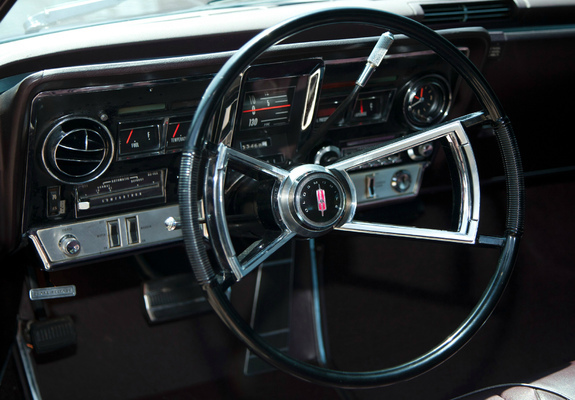 Pictures of Oldsmobile Toronado 1966